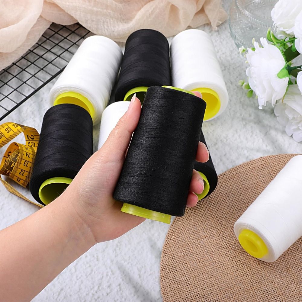 1 Rotolo da 3000 Iarde di Filo - Serger Thread Cone recensione e prezzo