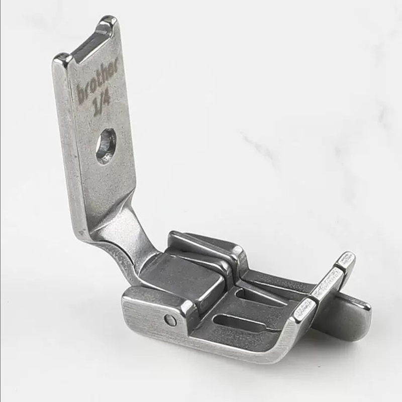 Piedino Guida Bordo Destro 0.1 - Sewing Machine Needle recensione e prezzo