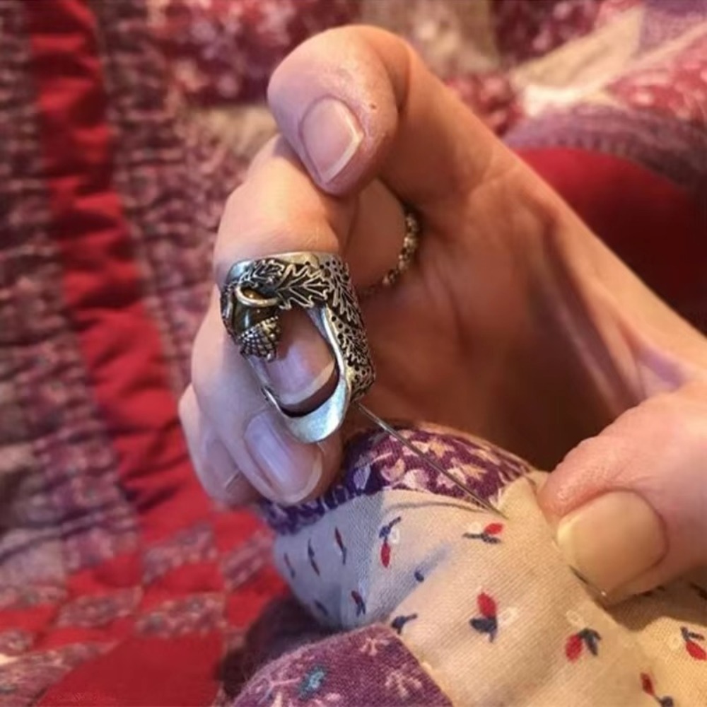 Ditale per ghiande per unghie  - Sewing Thimble Metal recensione e prezzo