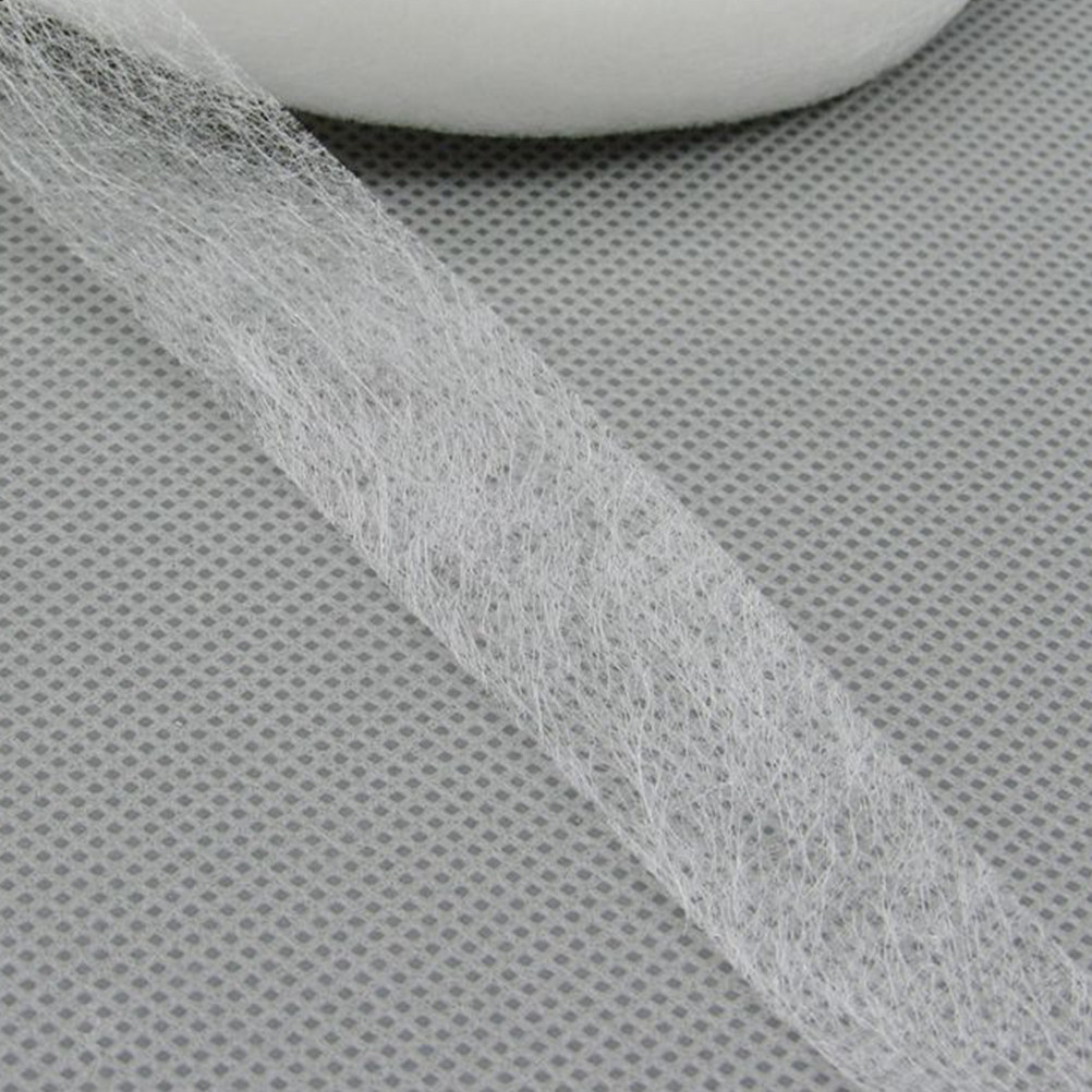 4 Rotoli di Nastro Termoadesiv - Hem Tape Fusible recensione e prezzo